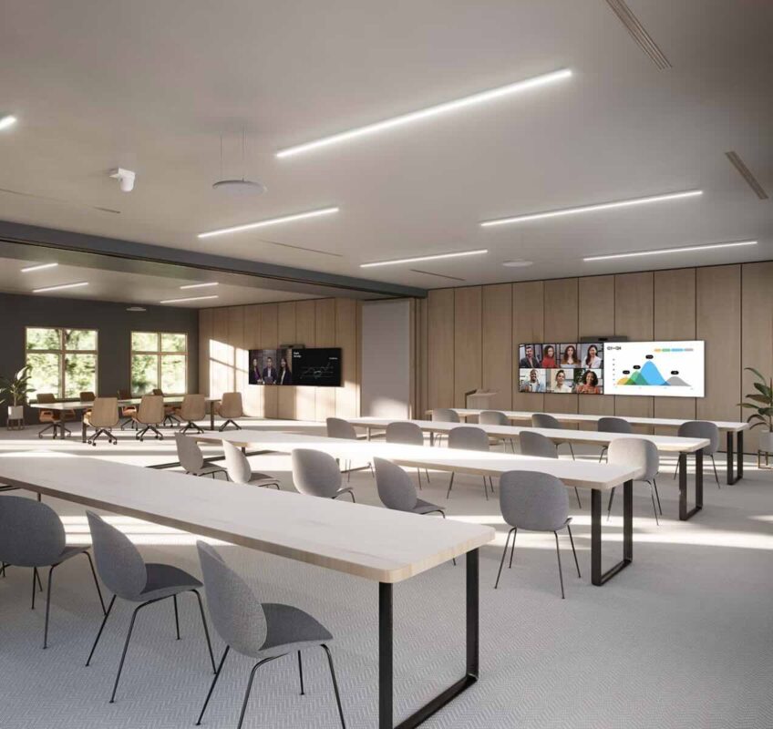Großer Schulungsraum mit Cisco Room Kit Pro für hybride Präsentationen und simultane Inhaltsfreigabe