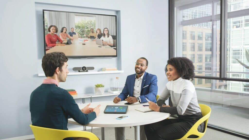 conferenct-tv.de Besprechungsecke für Videokonferenzen mit Medientechnik und Medienmobiliar