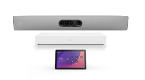 Frontansicht des Cisco Room Kit Pro mit Quad-Kamera und Room Navigator Touchpanel für hybride Konferenzräume