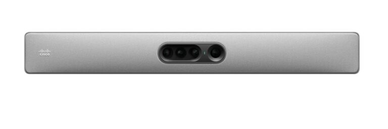 Silberne Quad-Kamera des Cisco Room Kit Plus mit integrierten Sensoren für Speaker Tracking und Auto-Framing in Konferenzräumen