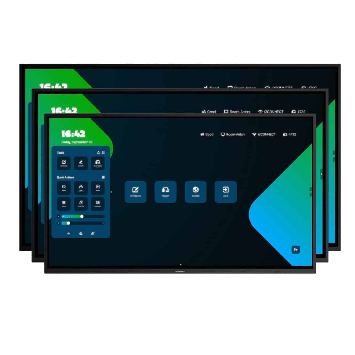 i3CONNECT Aspen 4 4K Touchdisplay Frontansicht Mehrere überlappend dargestellte schwarze Touchdisplays stehen freigestellt vor weißem Hintergrund; auf dem vorderen Bildschirm sind eine Benutzeroberfläche mit Kacheln, Uhrzeit und Bedienfeld zu sehen.